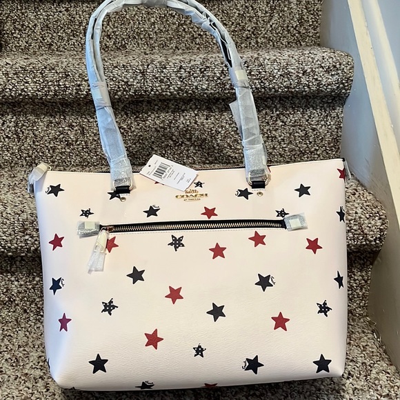Brand-new Coach tote bag - Picture 1 of 3